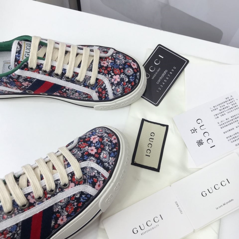 Gucci Casual Shoes